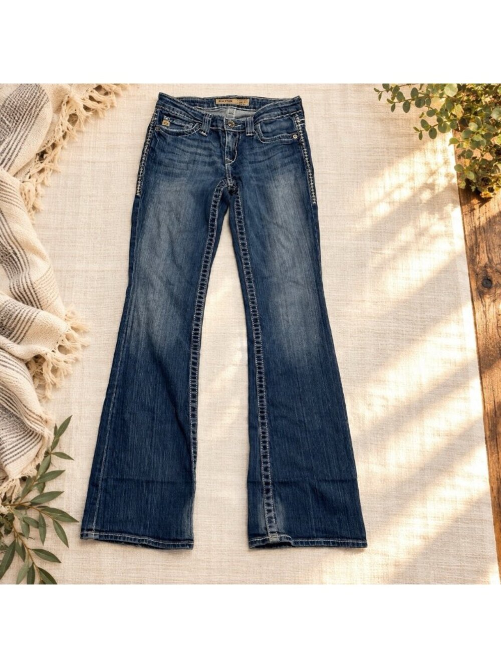 Big Star Casey K Low Rise Fit Jeans Womens Size 25 x 31.5" Long Bootcut Denim